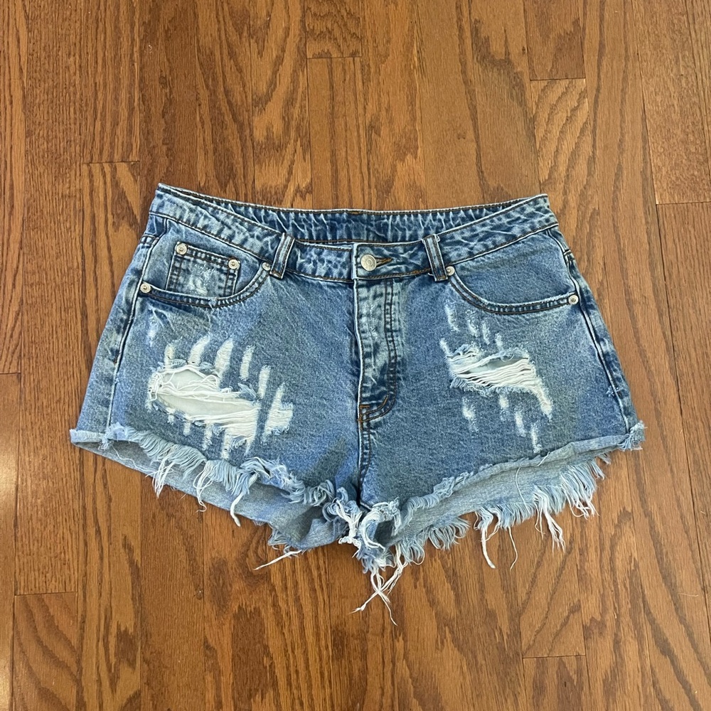 Light wash denim shorts